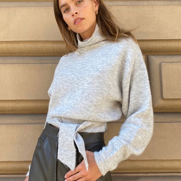 Women's Gray Sweater with Tie Waist - Picture 2 of 9